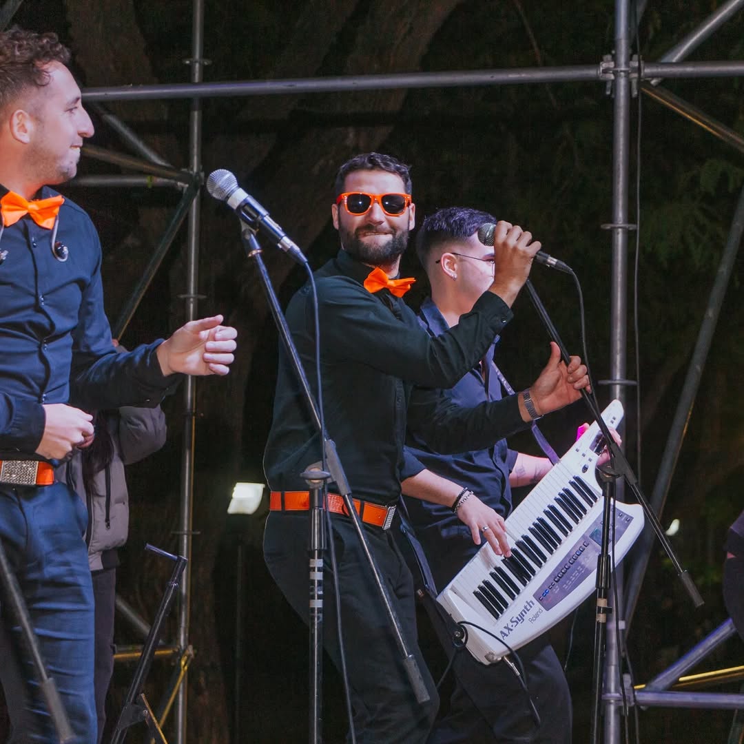 Y cerramos otro año de festejo con ellos...@naranja.dulceok que hicieron bailar a todos!!!!!