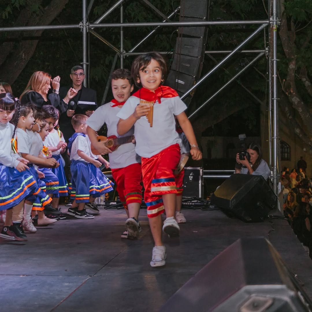@jardindeinfantes328 bailó al ritmo del carnavalito riojano! Turno Mañana