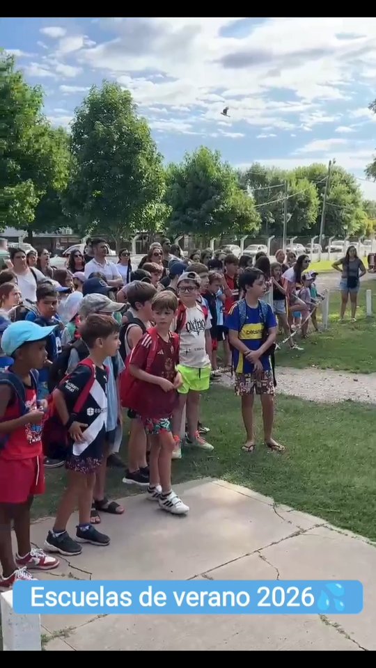 Arrancaron las #escuelasdeverano2026💦 Así comenzó hoy la colonia de vacaciones, un trabajo en conjunto con la escuela p...