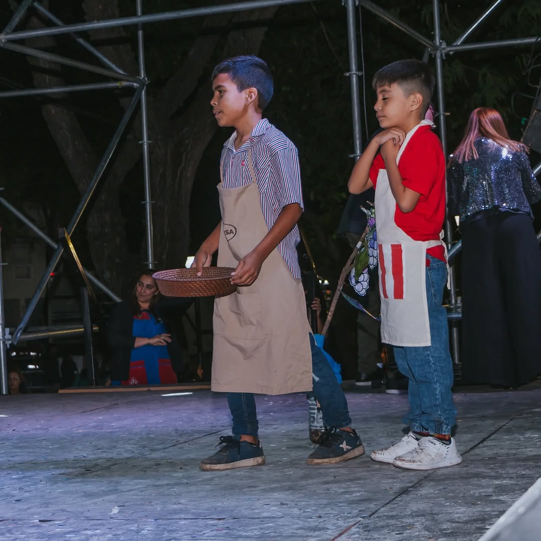 De la tierra del vino llega @esc.ng.1504 para dejarnos un poquito de Mendoza en el escenario!